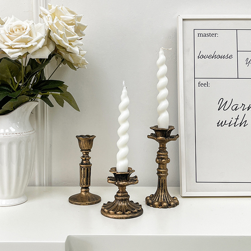 Tables - Vintage Bronz Şamdan Figürü Antik Çiçek